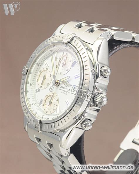 breitling chronomat chronograph a13352